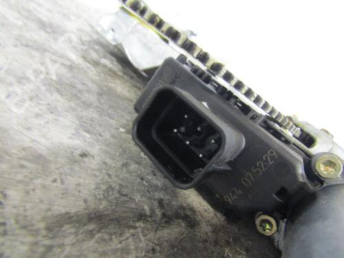 Front right window mechanism OPEL ZAFIRA A MPV (T98) 2.2 DTI 16V (F75) | BP25070278C23 