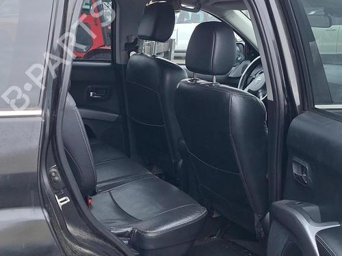Brugte CITROËN C-CROSSER (VU_, VV_) 2.2 HDi 4860522