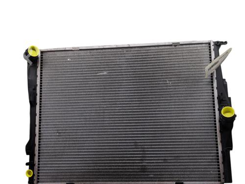 water-radiator-bmw-1-e87-2003-2004-2005-2006-2007-2008-2009-2010-2011-2012-2013-32344561 main image