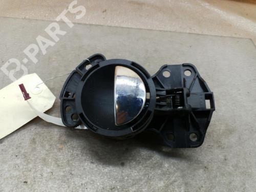 Used Front left interior door handle Front left interior door handle MINI MINI COUNTRYMAN (R60) Cooper D ALL4 (112 hp) 10577072 10577072