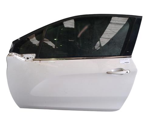 Used Left front door PEUGEOT 208 I (CA_, CC_) 1.6 HDi (92 hp) 29638580