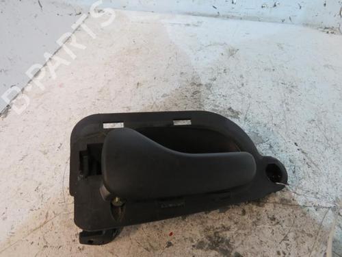 Used Front left interior door handle RENAULT ESPACE III (JE0_) 2.2 dCi (JE0S) (115 hp) 25092579
