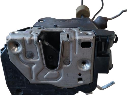 Front right lock MERCEDES-BENZ CLS (C219) CLS 320 CDI (219.322) | BP25920960C97 