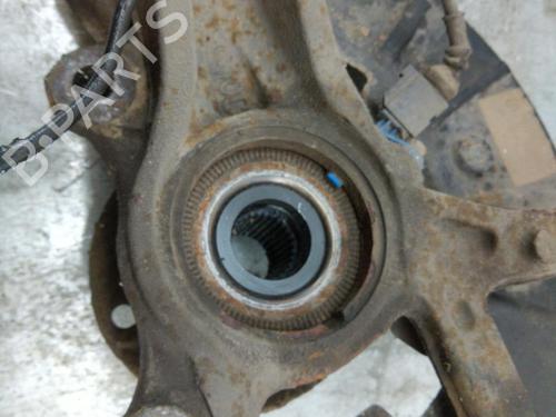 Used Right front steering knuckle Right front steering knuckle VW TOUAREG (7LA, 7L6, 7L7) 5.0 V10 TDI (313 hp) 25103344 25103344