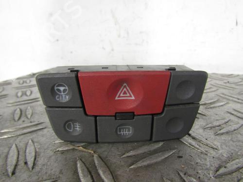 Used Warning switch FIAT PANDA (169_) 1.1 (169.AXA1A) (54 hp) 25065861