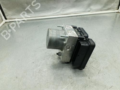 Used ABS pump PEUGEOT 3008 II SUV (MC_, MR_, MJ_, M4_) 1.2 THP/ PureTech 130 (MRHNSM, MRHNSU, MRHNSJ, MRHNYW,... (131 hp) 25104400