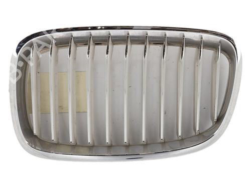 Grill Grill BMW 1 (F20) 116 i (136 hp) 36589340 36589340