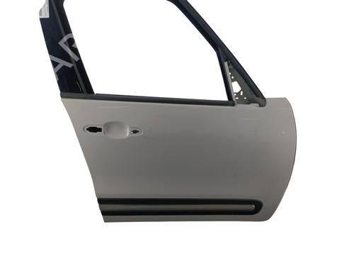 right-front-door-fiat-500l-351_-352_-2012-36094757 main image