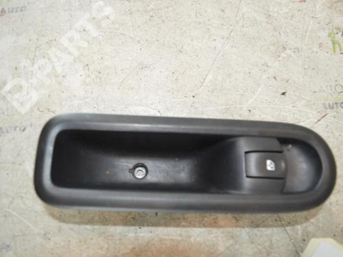 Used Right front window switch Right front window switch RENAULT TWINGO II (CN0_) 1.5 dCi (CN0E) (64 hp) 10611587 10611587