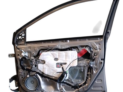 Right front door TOYOTA AURIS (_E18_) 1.8 Hybrid (ZWE186_, ZWE186R) | BP28073277C3 