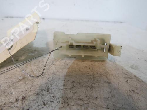 Used Heater resistor Heater resistor PEUGEOT 207 (WA_, WC_) 1.4 16V (95 hp) 25095218 25095218