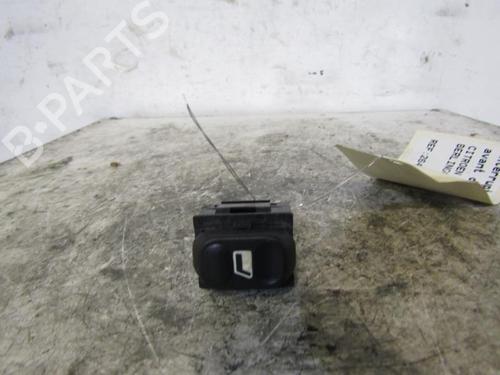 Used Right front window switch CITROËN BERLINGO / BERLINGO FIRST MPV (MF_, GJK_, GFK_) 2.0 HDI 90 (MFRHY) (90 hp) 25105713
