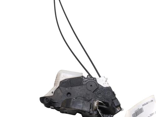 front-right-lock-toyota-yaris-_p13_-2010-2011-2012-2013-2014-2015-2016-2017-2018-2019-2020-31883504 main image