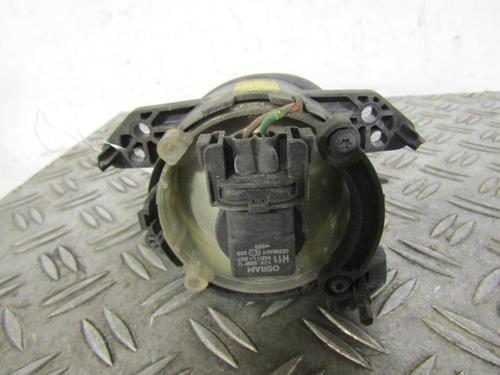 Right front fog light MERCEDES-BENZ B-CLASS Sports Tourer (W245) B 180 CDI (245.207) | BP25065723C31 