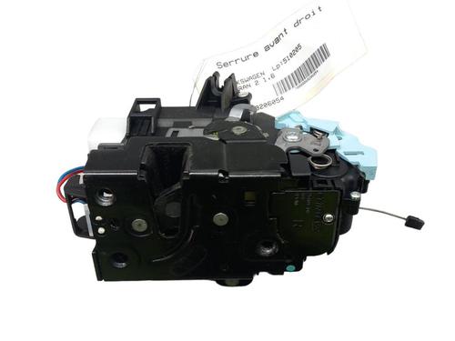 Front right lock VW TOURAN (1T3) 1.6 TDI | BP25103046C97 