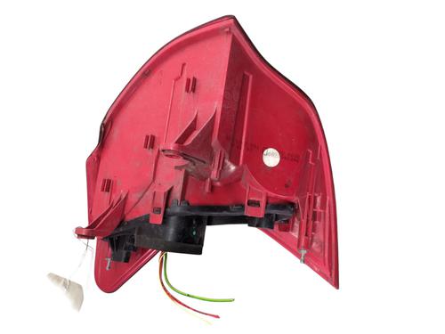 Used Right taillight Right taillight 32094817 32094817