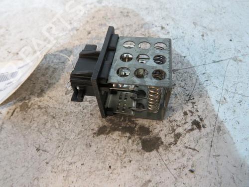 Used Heater resistor PEUGEOT 206 Hatchback (2A/C) 1.9 D (69 hp) 25067542