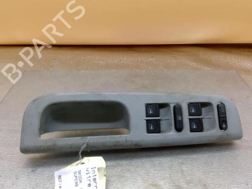 Used Left front window switch Left front window switch SKODA SUPERB I (3U4) 2.0 TDI (140 hp) 25082236 25082236