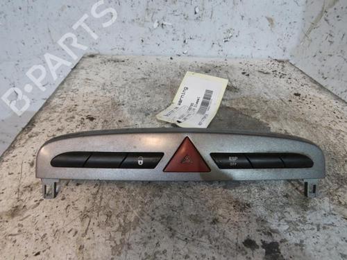 Used Warning switch PEUGEOT 308 I (4A_, 4C_) 1.6 HDi (90 hp) 25108949