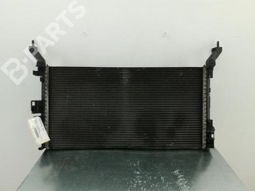 Used Water radiator Water radiator RENAULT LAGUNA III Grandtour (KT0/1) 2.0 dCi (KT01, KT08, KT09, KT0K, KT12, KT1D, KT1W) (150 hp) 10573991 10573991