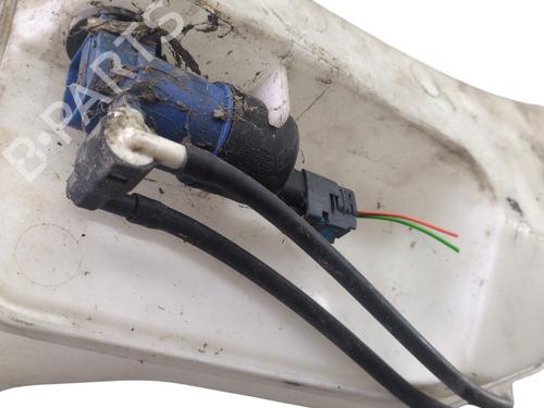 Used Windscreen washer tank RENAULT CLIO IV (BH_) 1.2 TCe 120 (BHM0) (120 hp) 32758321
