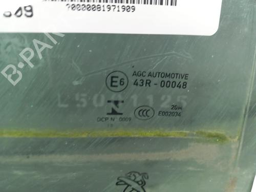 Used Rear right door window Rear right door window PEUGEOT 208 II (UB_, UP_, UW_, UJ_) 1.2 PureTech 75 (75 hp) 25054334 25054334