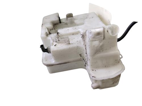Used Windscreen washer tank BMW 5 (E60) 520 d (150 hp) 28073200