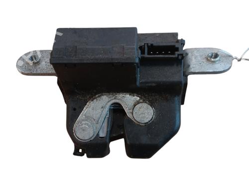 Used Tailgate lock FIAT 500 (312_) 1.2 (312AXA1A) (69 hp) 26938151
