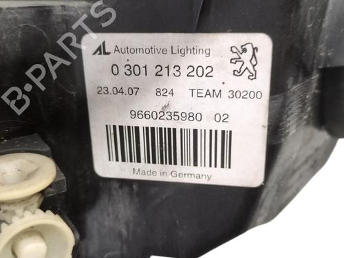 Used Right headlight Right headlight PEUGEOT 407 SW (6E_, 6D_) 1.6 HDi 110 (109 hp) 33037602 33037602