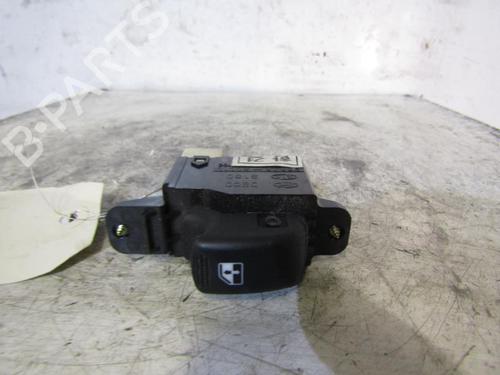 Left rear window switch HYUNDAI SANTA FÉ I (SM) 2.0 CRDi 4x4 | BP25078689I29 - Image 2