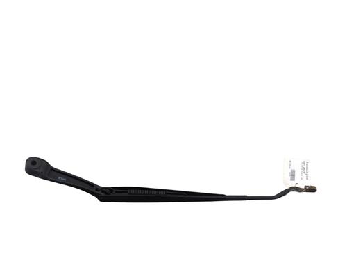 Used Front windshield wiper arm Front windshield wiper arm HYUNDAI TUCSON (JM) 2.0 CRDi (140 hp) 30490603 30490603