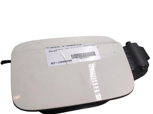 fuel-flap-audi-q3-8ub-8ug-2011-2012-2013-2014-2015-2016-2017-2018-2019-2020-32321476 main image