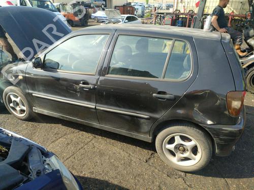 Windscreen washer tank VW POLO III (6N1)  | BP25067923C113