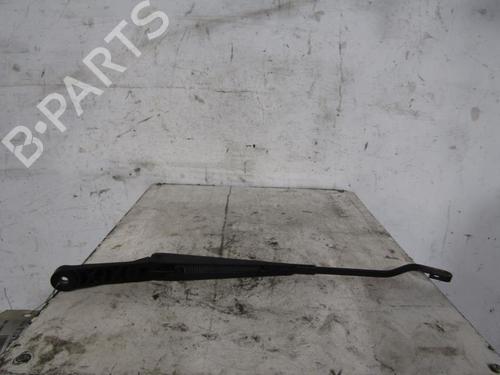 Used Front windshield wiper arm SEAT IBIZA II (6K1) 1.9 D (64 hp) 25113552