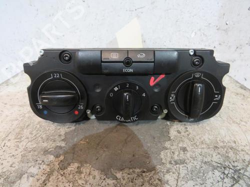 Used Climate control VW GOLF V (1K1) 1.9 TDI (90 hp) 25080970