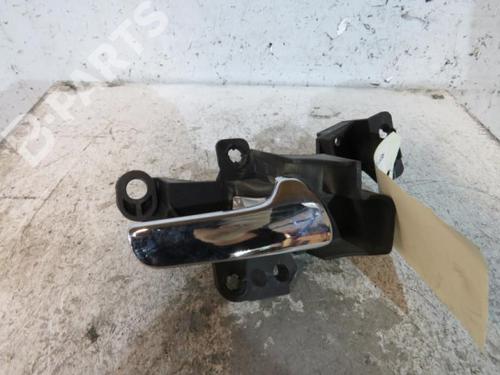 Used Rear right interior door handle Rear right interior door handle OPEL ZAFIRA A MPV (T98) 2.2 DTI 16V (F75) (125 hp) 10606613 10606613