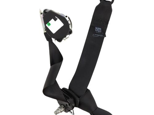 front-right-seatbelt-dacia-sandero-ii-2012-34358642 main image
