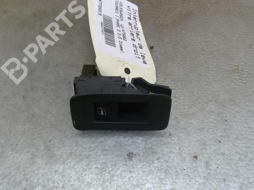 Used Right rear window switch Right rear window switch VW TOUAREG (7LA, 7L6, 7L7) 2.5 R5 TDI (174 hp) 10578795 10578795