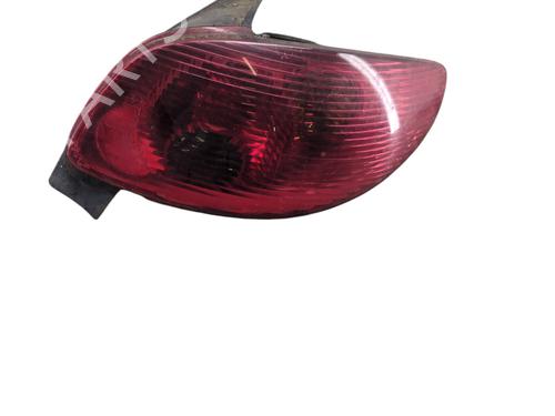 Piloto trasero derecho PEUGEOT 206 Hatchback (2A/C) 1.4 16V | BP30723990C35