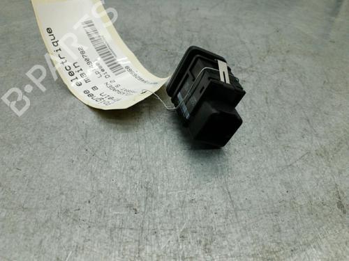 Used Switch VW PASSAT B6 (3C2) [2005-2010]  25089472