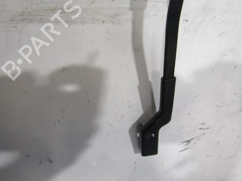 front-windshield-wiper-arm-vw-passat-b7-362-2010-2011-2012-2013-2014-2015-2016-25069823 main image