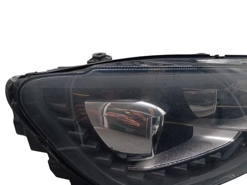 Right headlight VW TOURAN (1T3) 2.0 TDI | BP29759830C29 