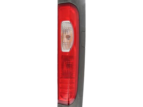 Used Right taillight Right taillight RENAULT TRAFIC II Van (FL) 2.0 dCi 90 (FL0H, FL00, FL01, FL0M, FL0P, FL0S) (90 hp) 39581756 39581756