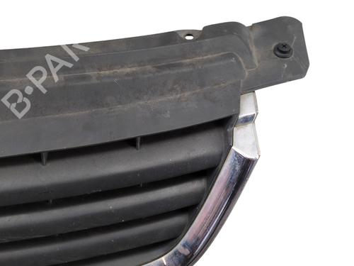 Used Grille FORD KUGA I 2.0 TDCi (140 hp) 27504405