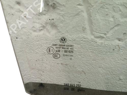 front-right-door-window-vw-tiguan-5n_-2007-2008-2009-2010-2011-2012-2013-2014-2015-2016-2017-2018-34281309 main image