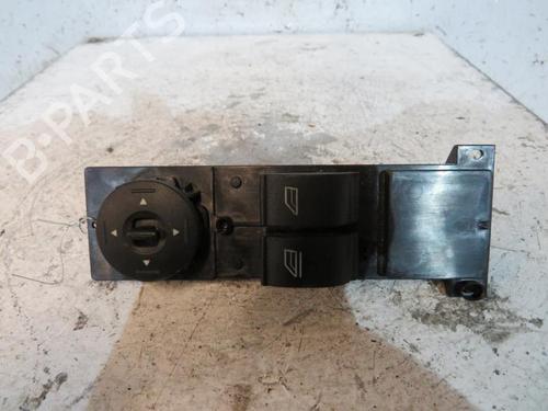 Used Left front window switch FORD FOCUS II (DA_, HCP, DP) 1.6 TDCi (109 hp) 25092546