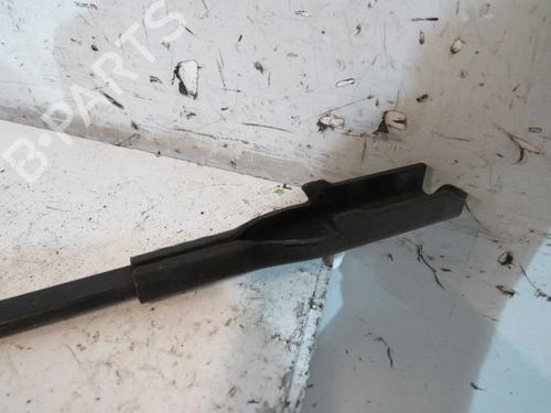 front-windshield-wiper-arm-fiat-punto-evo-199_-2008-25067569 main image