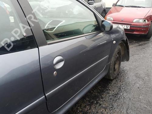 Expansion tank PEUGEOT 206+ (2L_, 2M_) 1.4 HDi eco 70 | BP25068307C120 