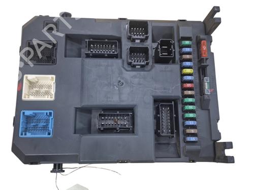 fuse-box-citroen-c3-ii-sc_-2009-33659909 main image