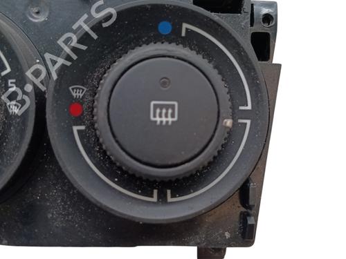 Used Climate control PEUGEOT 5008 (0U_, 0E_) 1.6 HDi (110 hp) 27175408